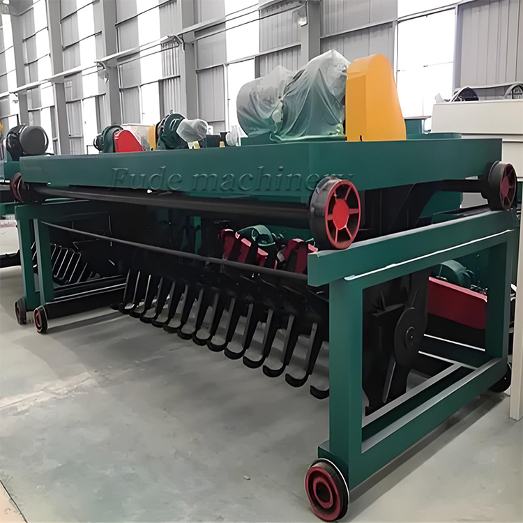 Slot type rake machine